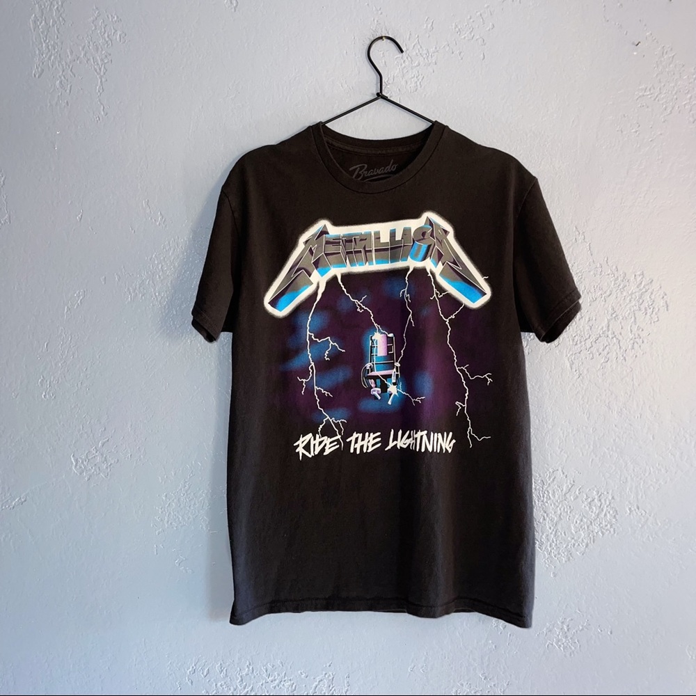 Bravado 
METALLICA BAND TEE